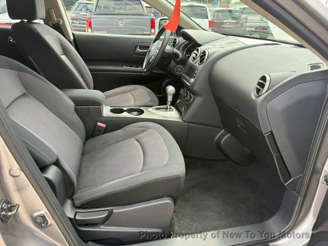 2011 Nissan Rogue FWD 4dr SV - 23032261 - 6