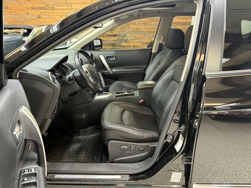 2011 Nissan Rogue Local Trade/Heated Leather Seats/ONE OWNER/Bose Audio/Navigation - 23058755 - 17