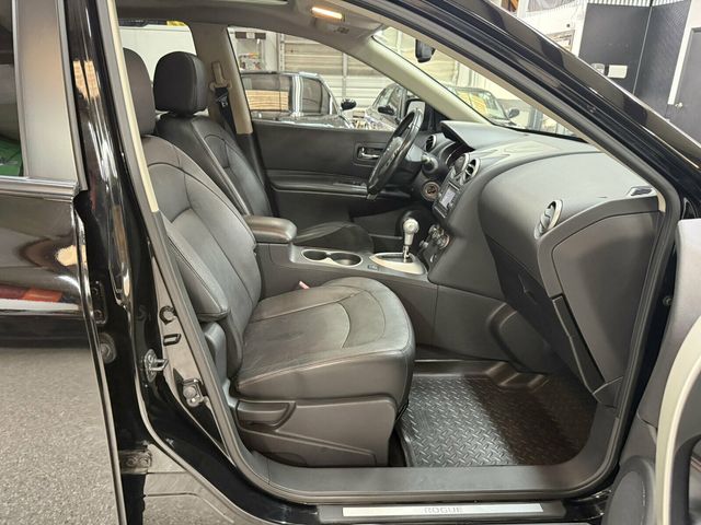 2011 Nissan Rogue Local Trade/Heated Leather Seats/ONE OWNER/Bose Audio/Navigation - 23058755 - 27