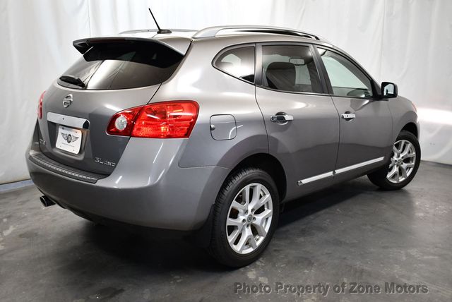 2011 Nissan Rogue SL With Leather  & Sunroof & Navigation - 22381528 - 12