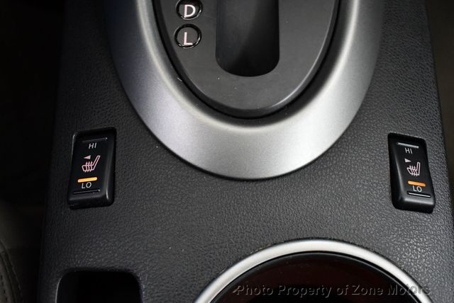 2011 Nissan Rogue SL With Leather  & Sunroof & Navigation - 22381528 - 26