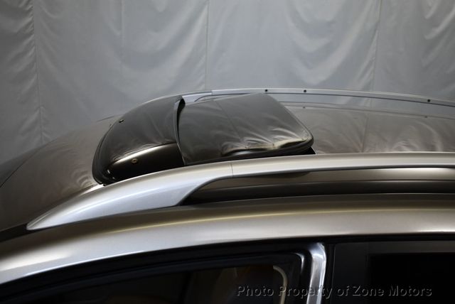 2011 Nissan Rogue SL With Leather  & Sunroof & Navigation - 22381528 - 5