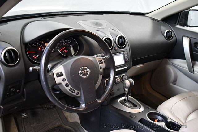 2011 Nissan Rogue SL With Leather  & Sunroof & Navigation - 22381528 - 7