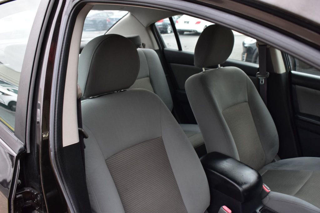 2011 Nissan Sentra 4dr Sedan I4 CVT 2.0 S - 22943438 - 16