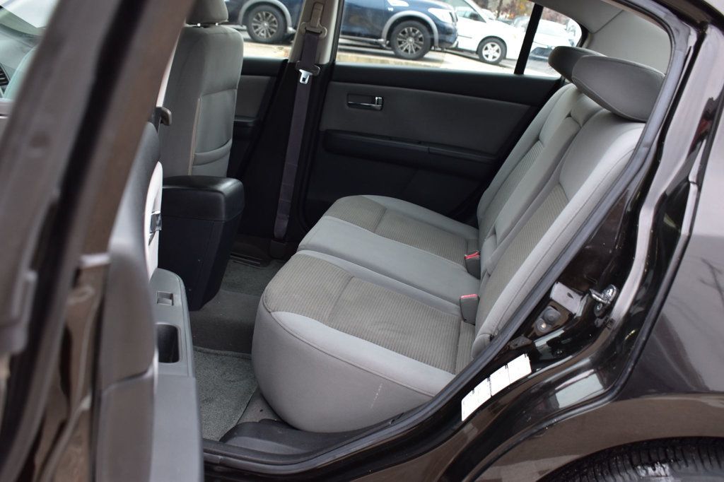 2011 Nissan Sentra 4dr Sedan I4 CVT 2.0 S - 22943438 - 18