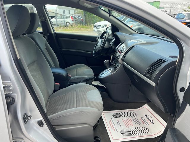2011 Nissan Sentra 4dr Sedan I4 CVT 2.0 SR - 23030846 - 14