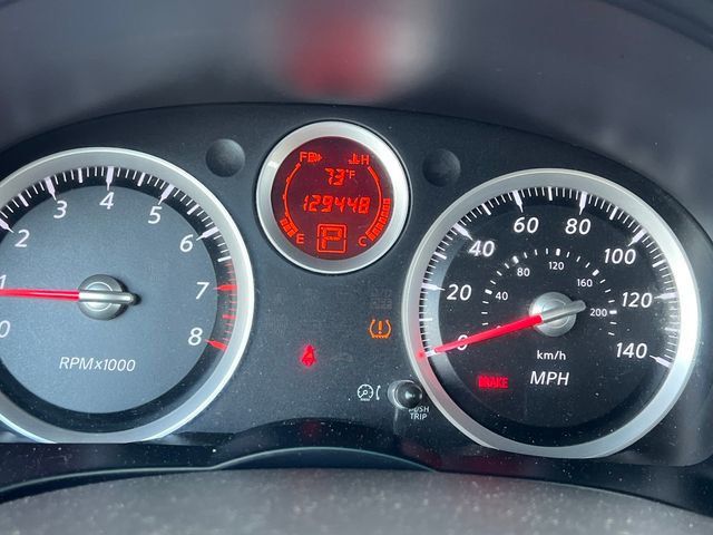 2011 Nissan Sentra 4dr Sedan I4 CVT 2.0 SR - 23030846 - 17