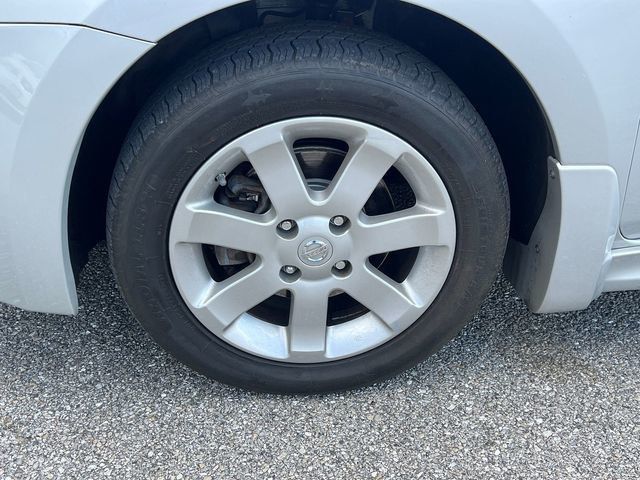 2011 Nissan Sentra 4dr Sedan I4 CVT 2.0 SR - 23030846 - 8