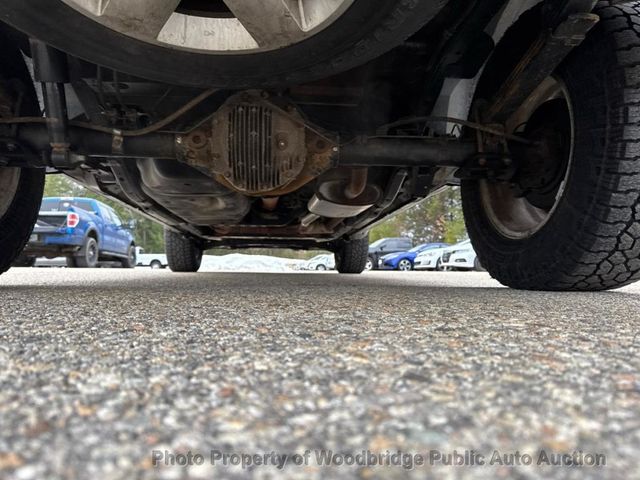 2011 Nissan Titan 2WD Crew Cab SWB SV - 23002776 - 15