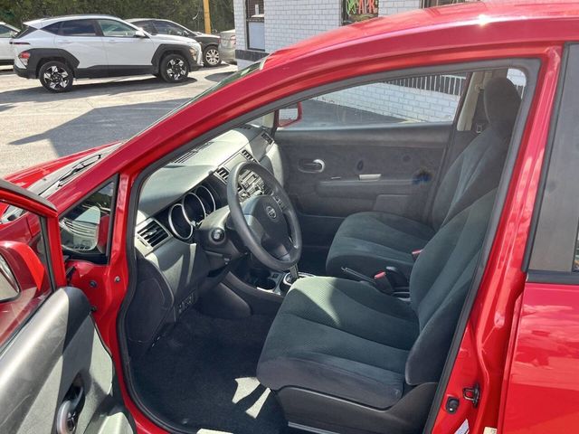 2011 Nissan Versa 5dr Hatchback I4 Automatic 1.8 S - 23055536 - 14