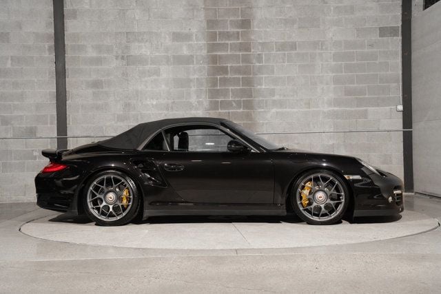 2011 Porsche 911 Turbo Cabriolet - 23045847 - 9