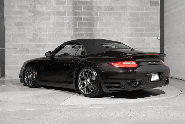 2011 Porsche 911 Turbo Cabriolet - 23045847 - 15