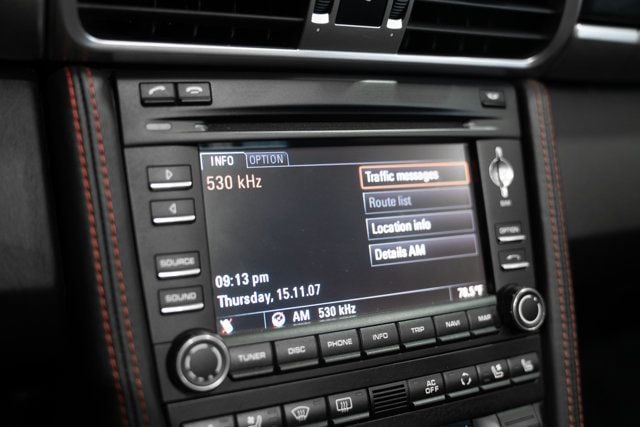2011 Porsche 911 Turbo Cabriolet - 23045847 - 22