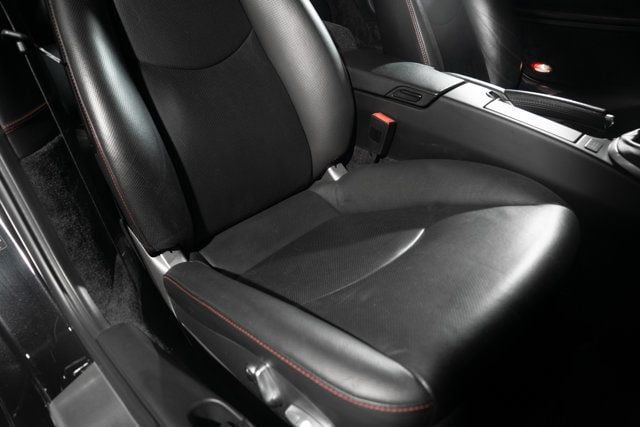 2011 Porsche 911 Turbo Cabriolet - 23045847 - 35