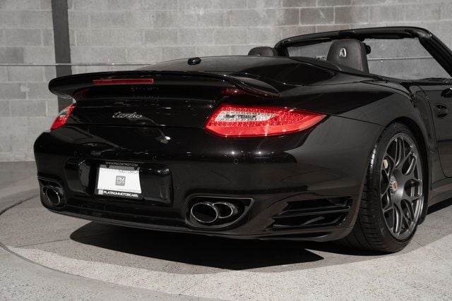 2011 Porsche 911 Turbo Cabriolet - 23045847 - 41