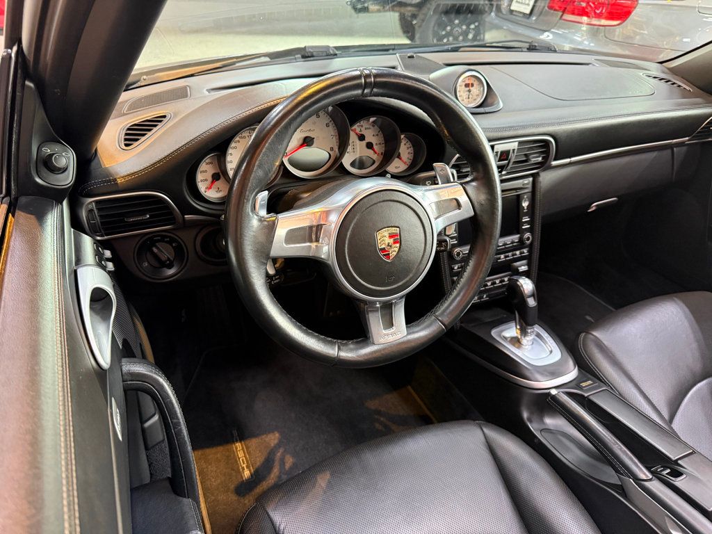 2011 Porsche 911 Turbo Cabriolet photo 24