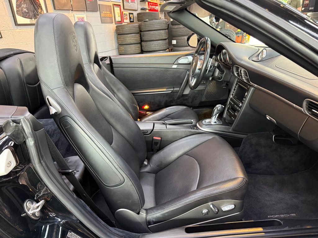 2011 Porsche 911 Turbo Cabriolet photo 30