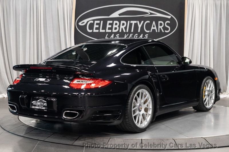 2011 Porsche 911 Turbo S Coupe - 22767674 - 10