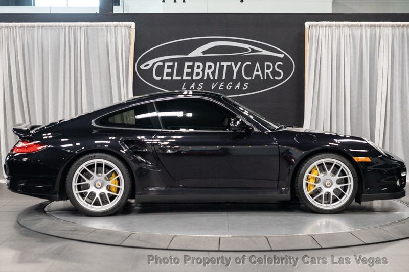 2011 Porsche 911 Turbo S Coupe - 22767674 - 11