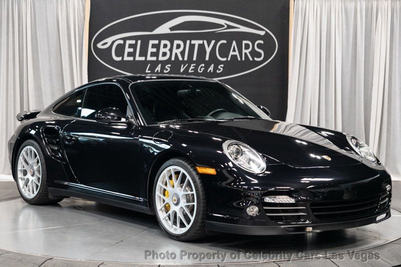 2011 Porsche 911 Turbo S Coupe - 22767674 - 4