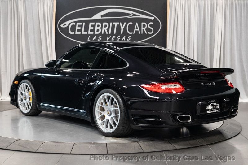 2011 Porsche 911 Turbo S Coupe - 22767674 - 7