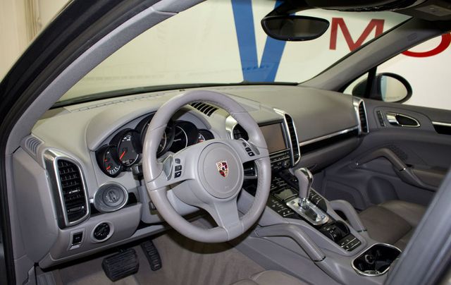 2011 Porsche Cayenne  - 15259671 - 12