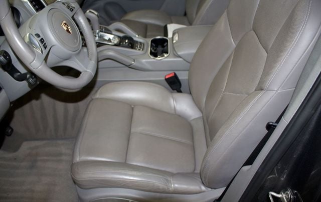 2011 Porsche Cayenne  - 15259671 - 13