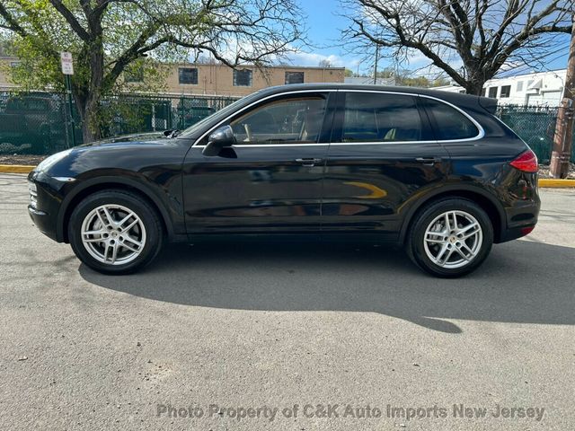 2011 Porsche Cayenne PREMIUM PKG, PASM, 19-INCH TURBO RIMS, BOSE AUDIO, REAR VIEW - 23009728 - 17