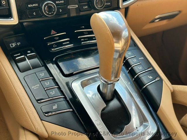 2011 Porsche Cayenne PREMIUM PKG, PASM, 19-INCH TURBO RIMS, BOSE AUDIO, REAR VIEW - 23009728 - 46