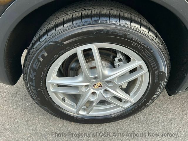 2011 Porsche Cayenne PREMIUM PKG, PASM, 19-INCH TURBO RIMS, BOSE AUDIO, REAR VIEW - 23009728 - 59