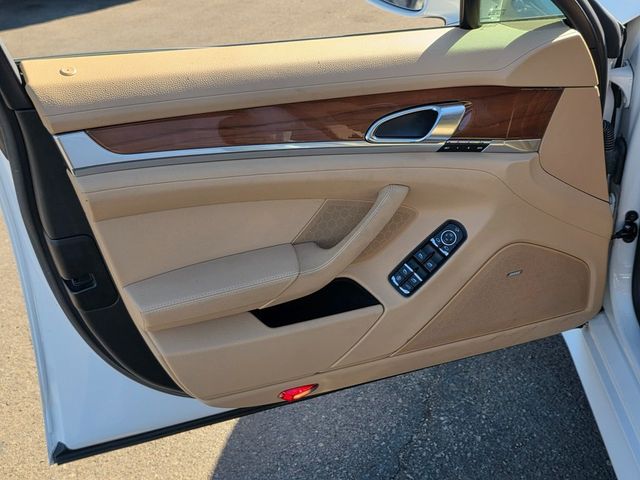 2011 Porsche Panamera  - 22945726 - 12