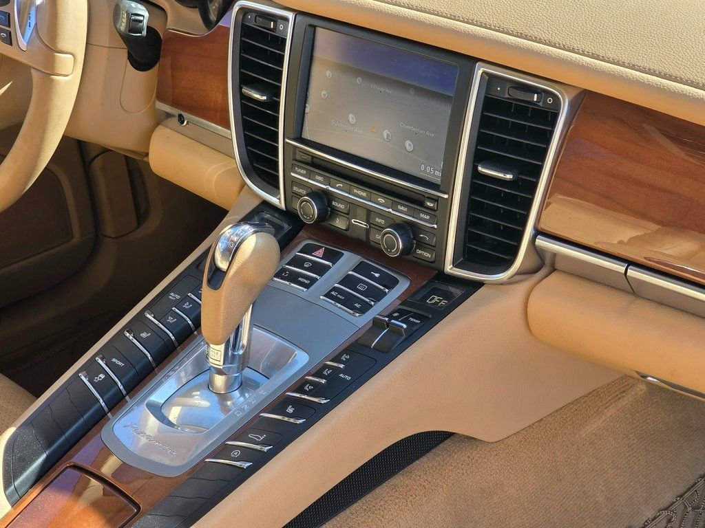 2011 Porsche Panamera  - 22945726 - 4