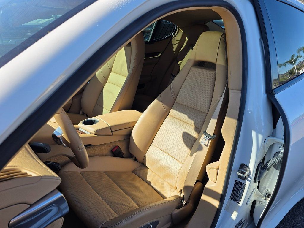 2011 Porsche Panamera  - 22945726 - 8