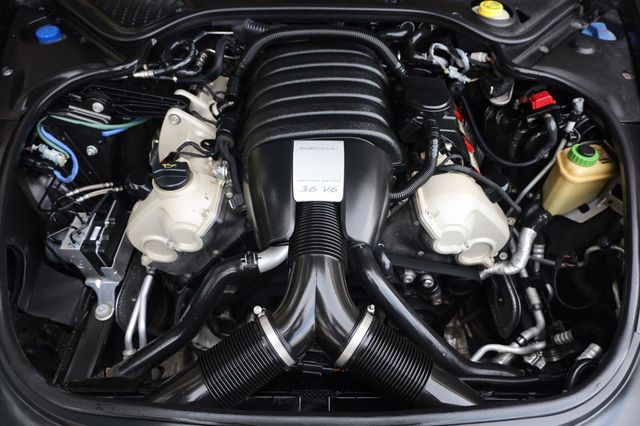 2011 Porsche Panamera 4 - 23070709 - 12