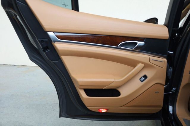 2011 Porsche Panamera 4 - 23070709 - 18