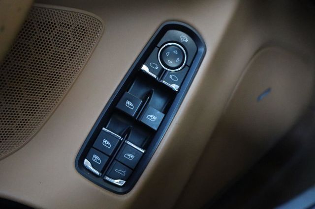 2011 Porsche Panamera 4 - 23070709 - 32