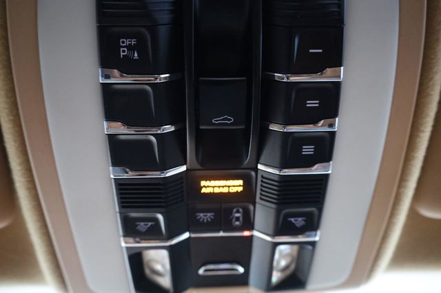 2011 Porsche Panamera 4 - 23070709 - 33
