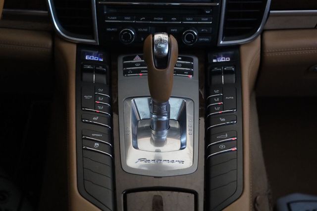 2011 Porsche Panamera 4 - 23070709 - 38