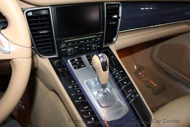 2011 Porsche Panamera 4dr Hatchback 4S - 22866069 - 16