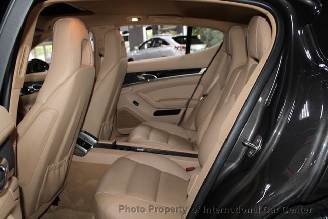 2011 Porsche Panamera 4dr Hatchback 4S - 22866069 - 23