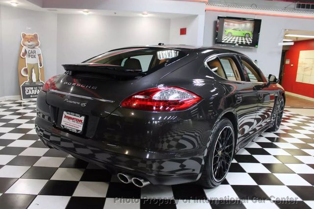 2011 Porsche Panamera 4S photo 4