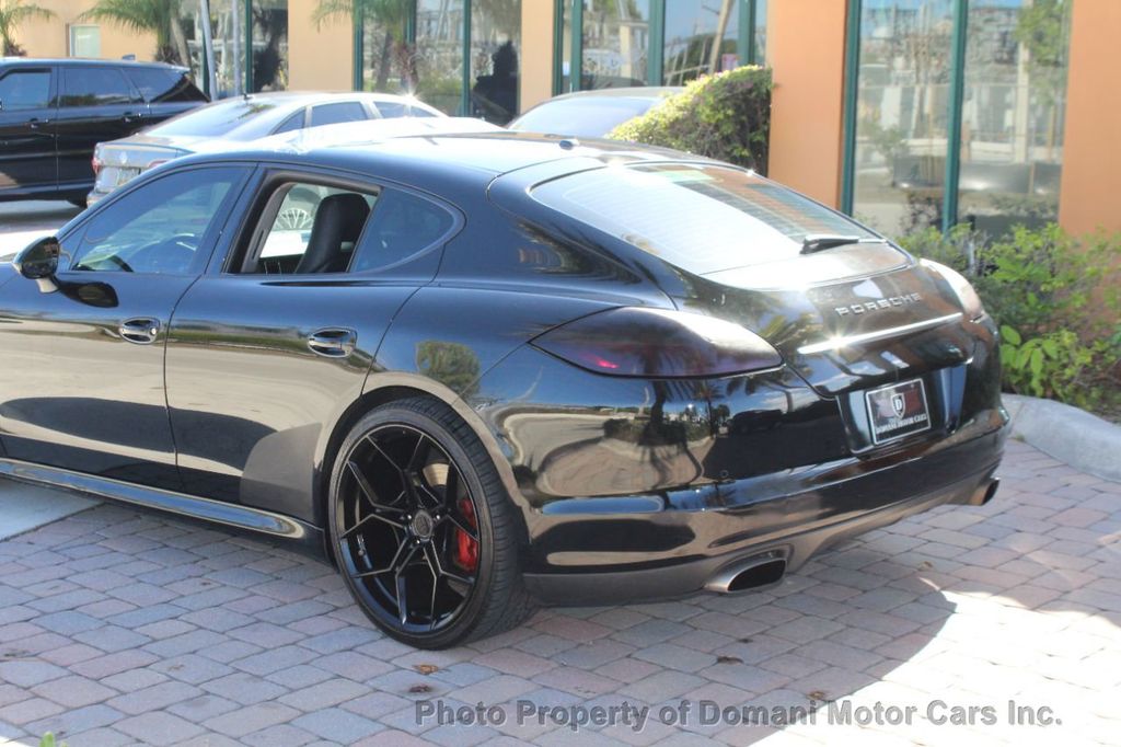 2011 Porsche Panamera photo 24