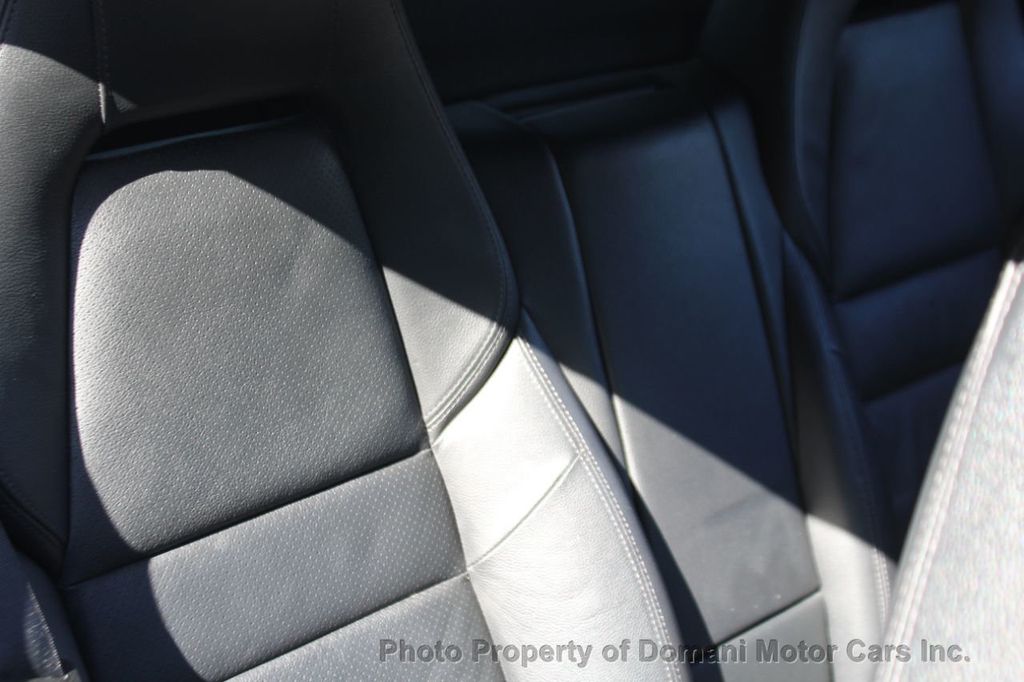 2011 Porsche Panamera photo 37