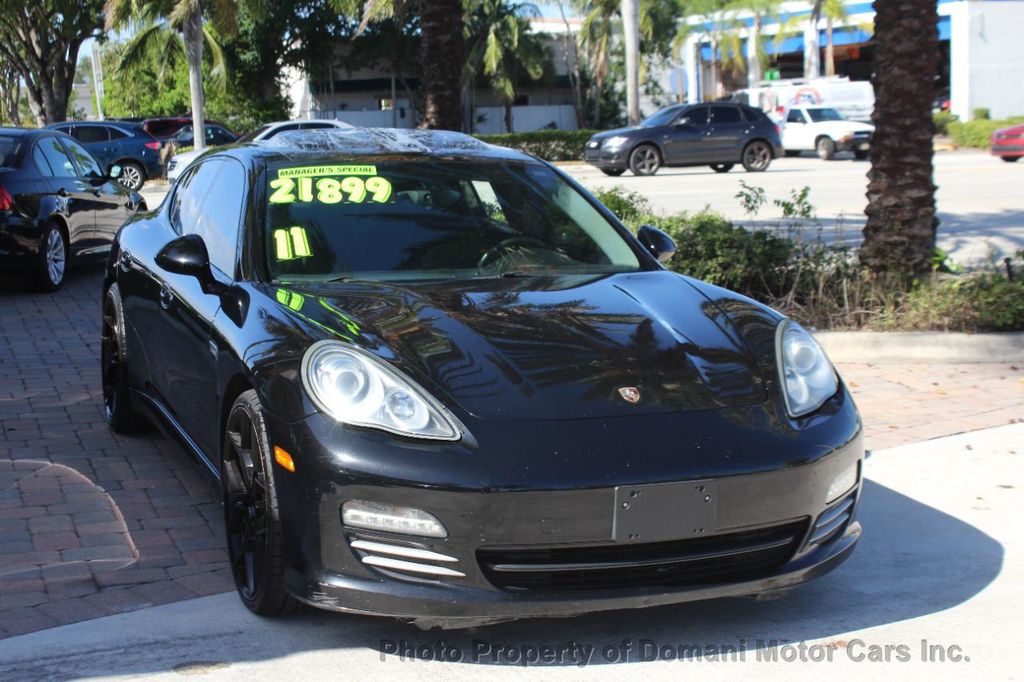 2011 Porsche Panamera photo 5