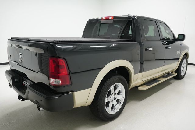 2011 Ram 1500 2WD Crew Cab 140.5" Laramie Longhorn Edition - 23016465 - 3