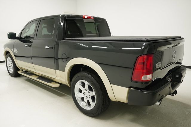 2011 Ram 1500 2WD Crew Cab 140.5" Laramie Longhorn Edition - 23016465 - 4