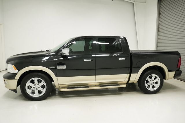 2011 Ram 1500 2WD Crew Cab 140.5" Laramie Longhorn Edition - 23016465 - 5