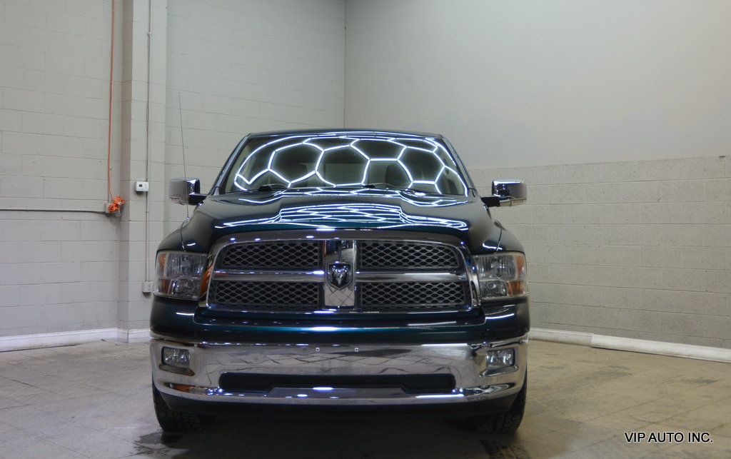 2011 Ram 1500 4WD Crew Cab 140.5" Laramie - 23085102 - 10