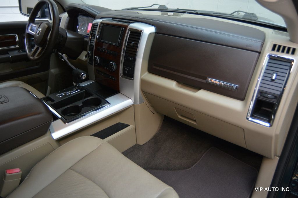 2011 Ram 1500 4WD Crew Cab 140.5" Laramie - 23085102 - 23