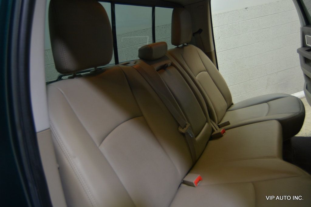 2011 Ram 1500 4WD Crew Cab 140.5" Laramie - 23085102 - 33